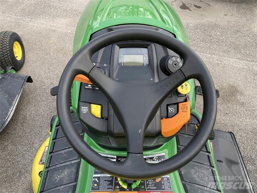 John Deere X350 Kompaktné traktory