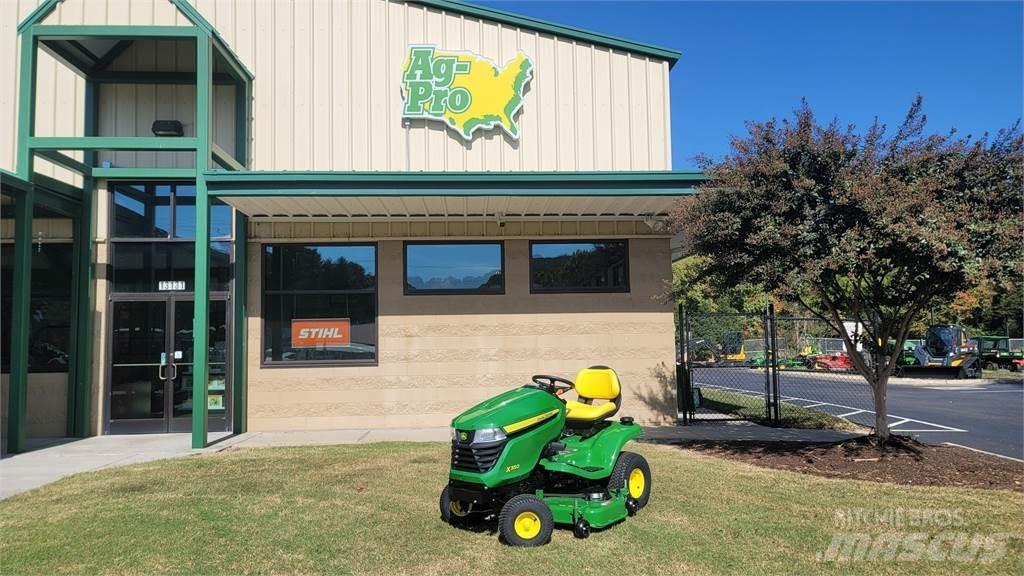 John Deere X350 Kompaktné traktory