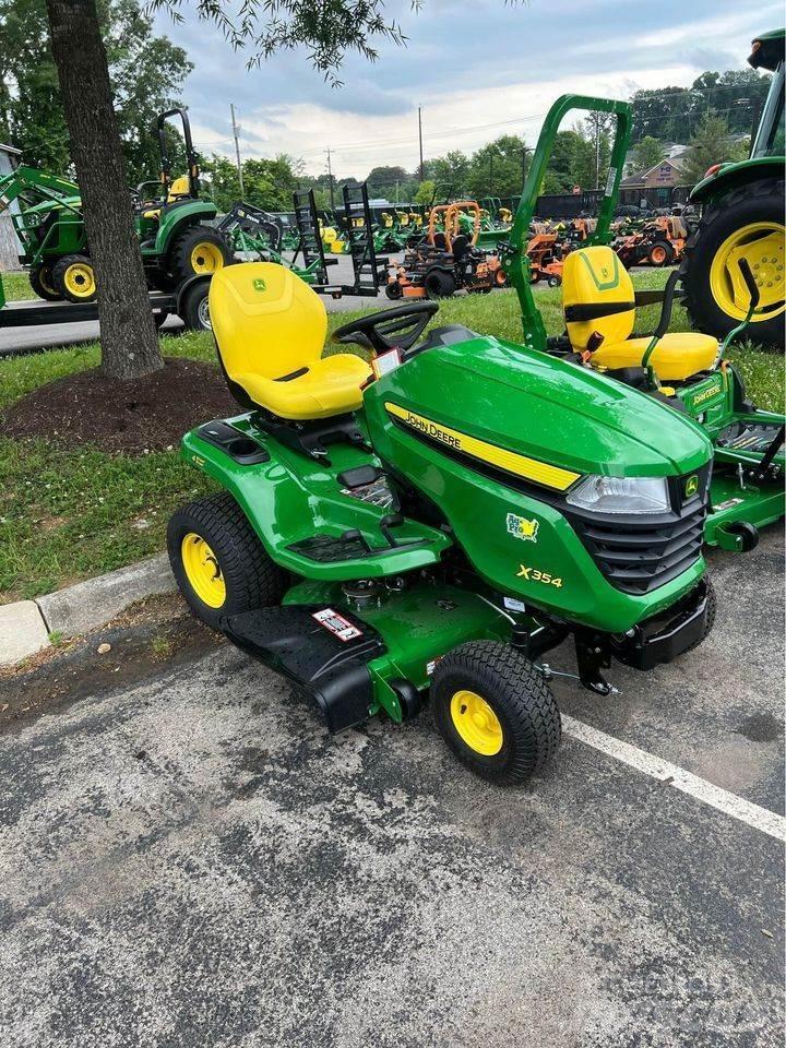 John Deere X354 Kompaktné traktory