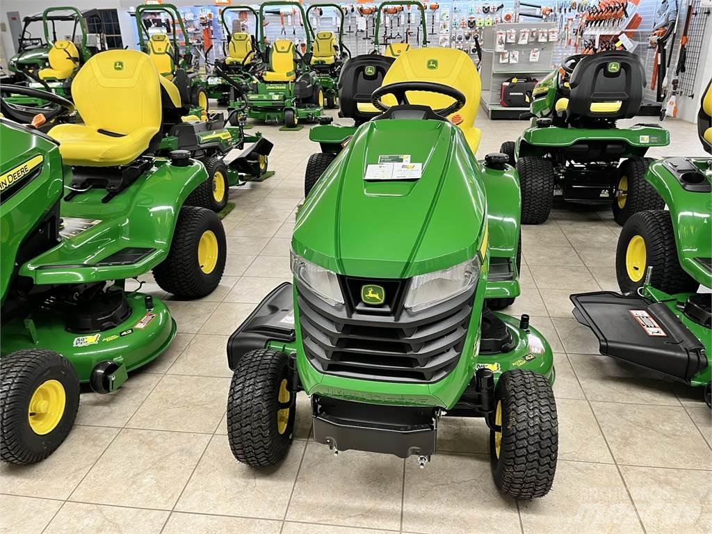 John Deere X370 Kompaktné traktory