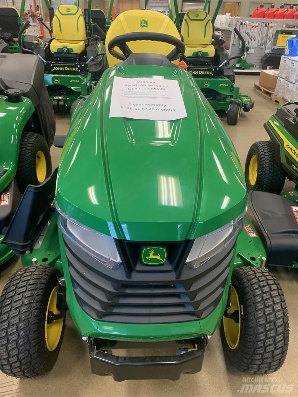 John Deere X390 Kompaktné traktory