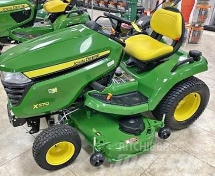 John Deere X570 Kompaktné traktory
