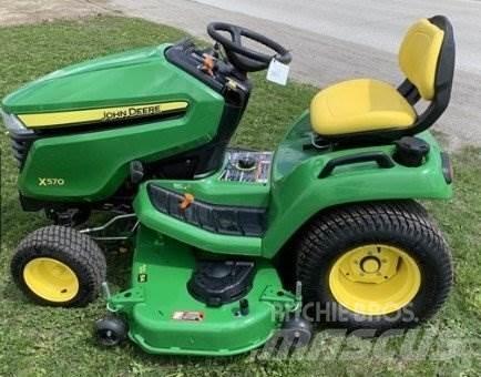 John Deere X570 Kompaktné traktory