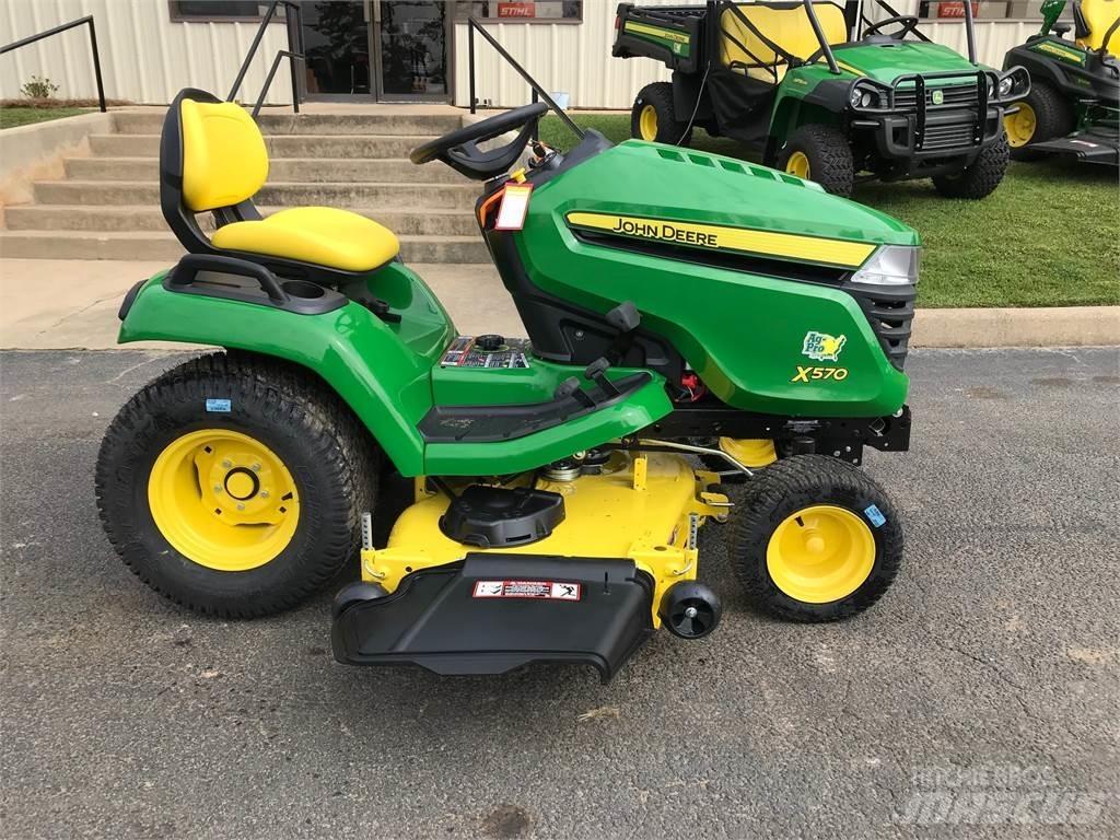 John Deere X570 Kompaktné traktory