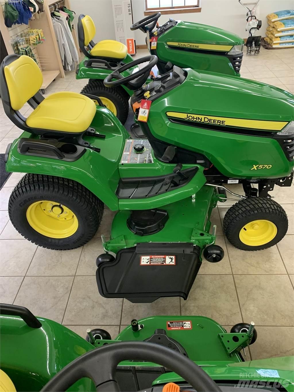 John Deere X570 Kompaktné traktory