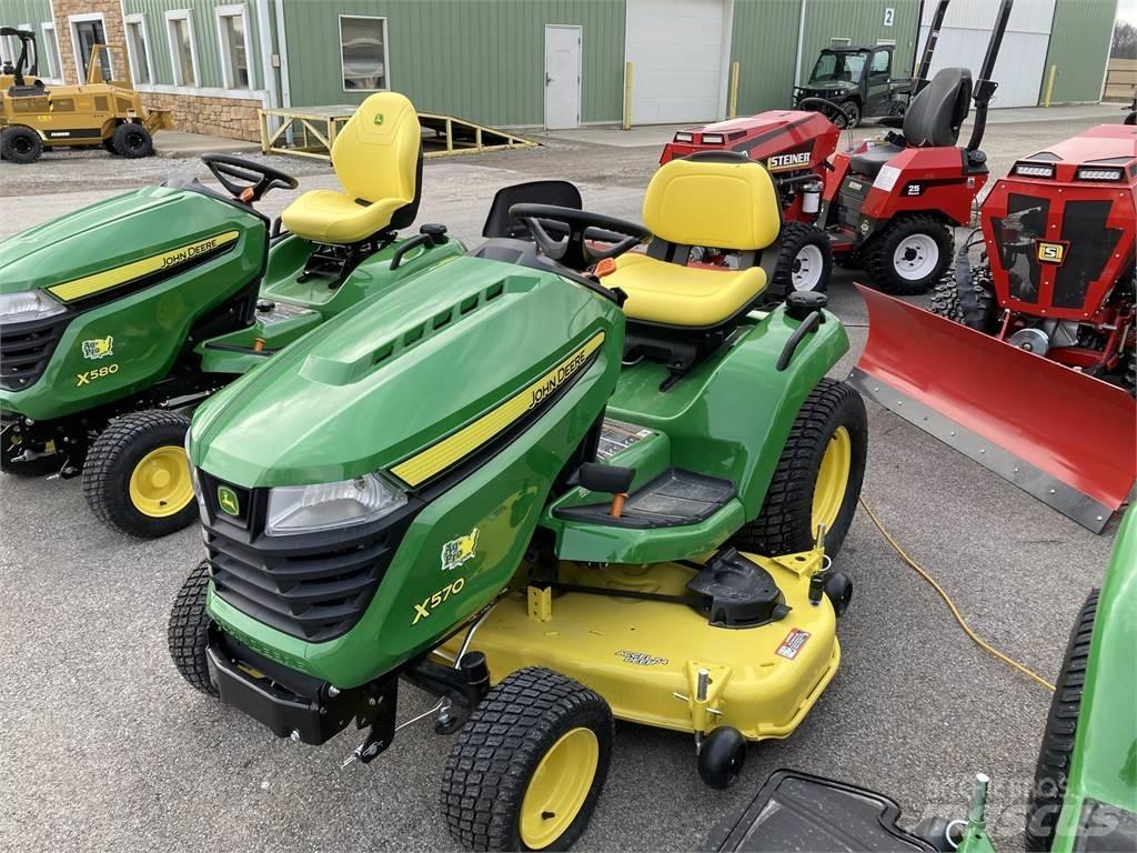 John Deere X570 Kompaktné traktory