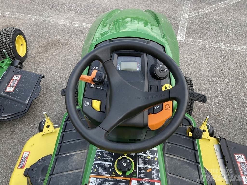 John Deere X570 Kompaktné traktory