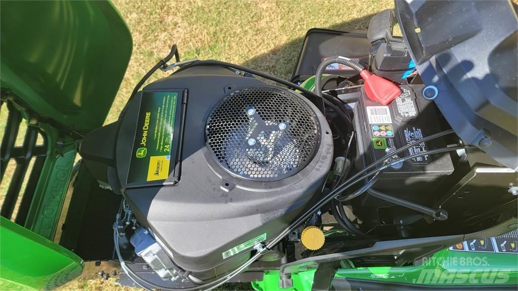 John Deere X570 Kompaktné traktory