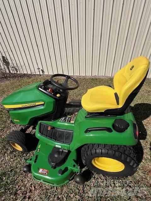 John Deere X580 Kompaktné traktory