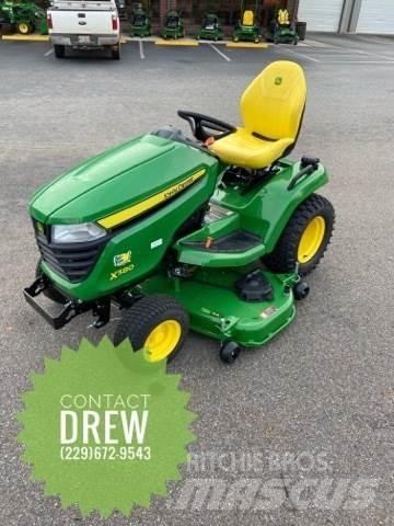 John Deere X580 Kompaktné traktory
