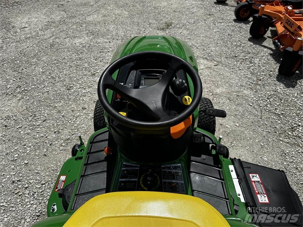 John Deere X584 Kompaktné traktory