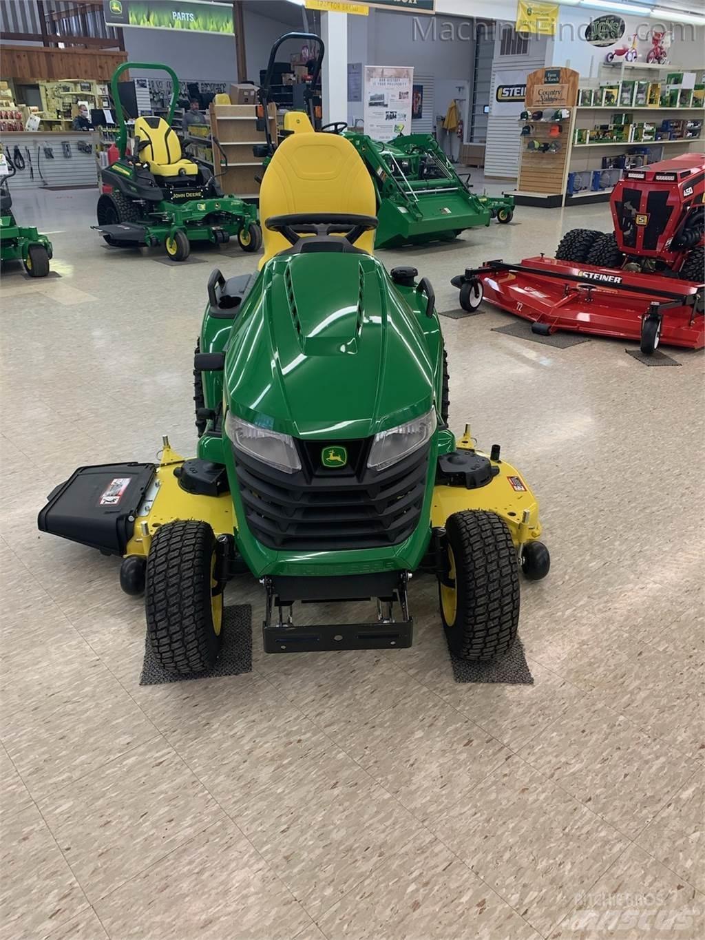 John Deere X590 Kompaktné traktory