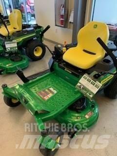 John Deere Z315E Kosačky s nulovým polomerom otáčania