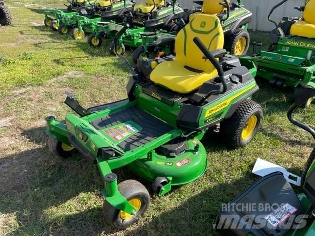 John Deere Z320R Kosačky s nulovým polomerom otáčania