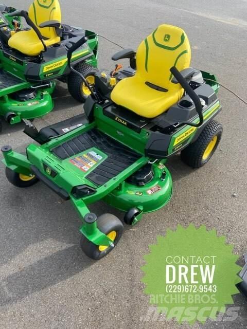 John Deere Z320R Kosačky s nulovým polomerom otáčania