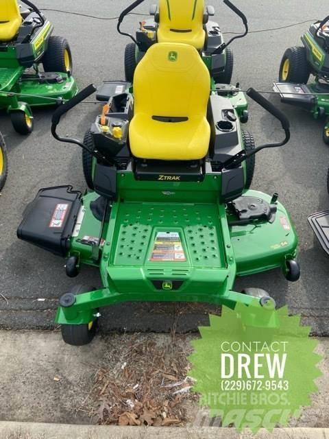 John Deere Z325E Kosačky s nulovým polomerom otáčania