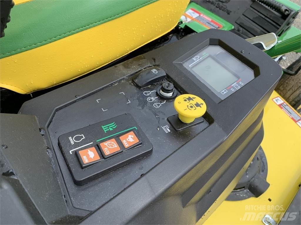 John Deere Z545R Kosačky s nulovým polomerom otáčania