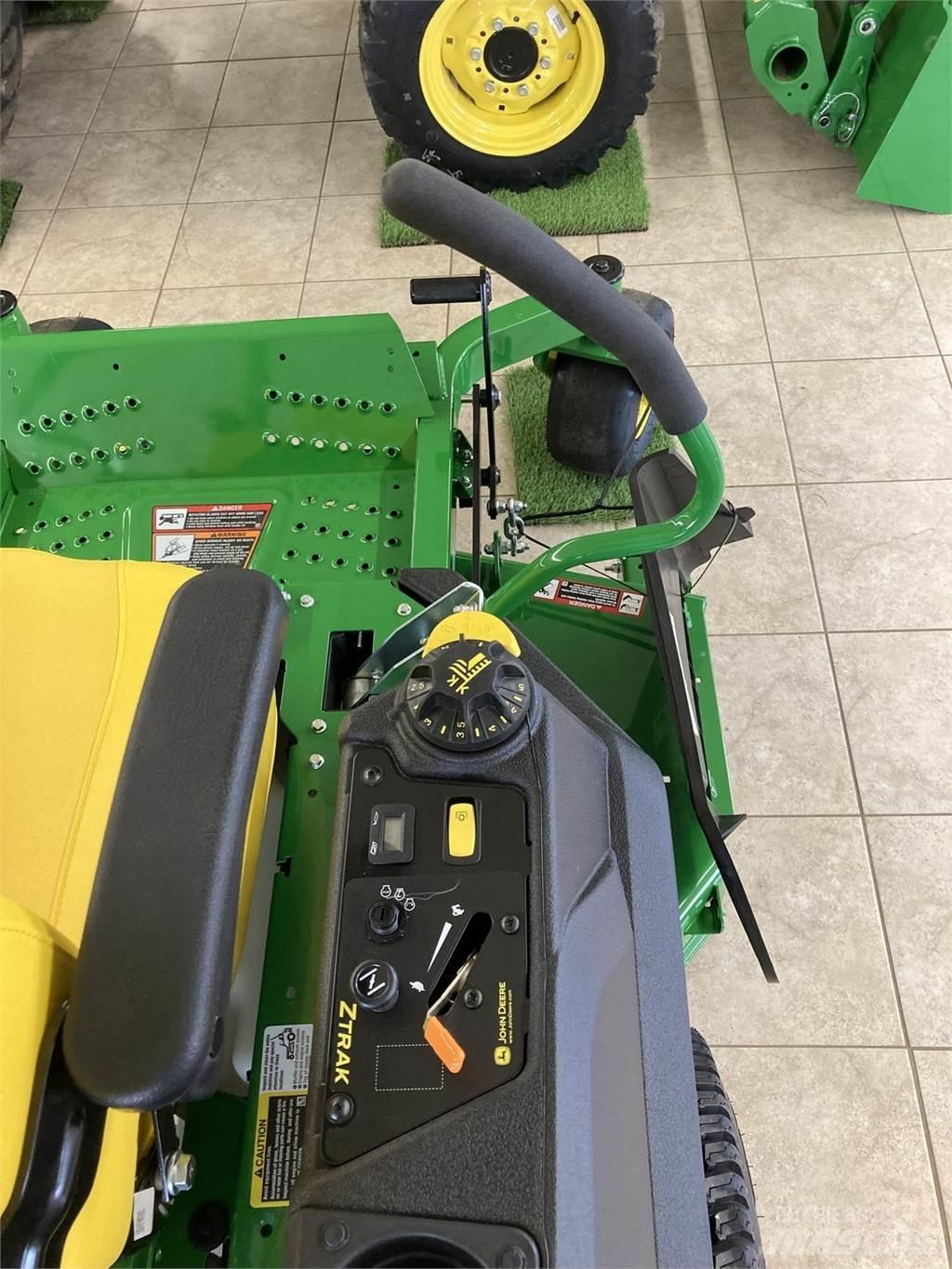 John Deere Z730M Kosačky s nulovým polomerom otáčania