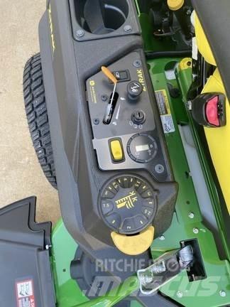 John Deere Z760R Kosačky s nulovým polomerom otáčania