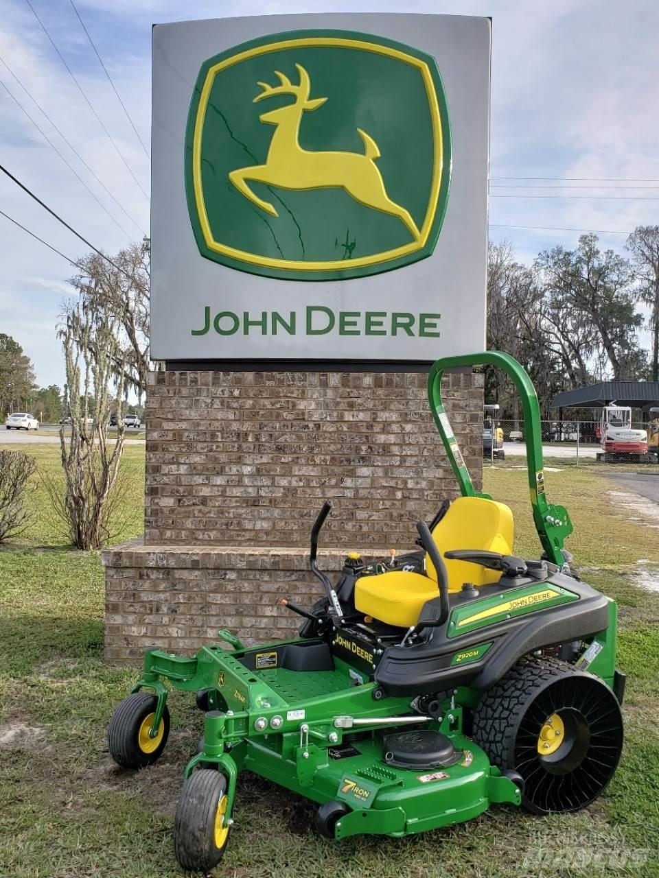 John Deere Z920M Kosačky s nulovým polomerom otáčania
