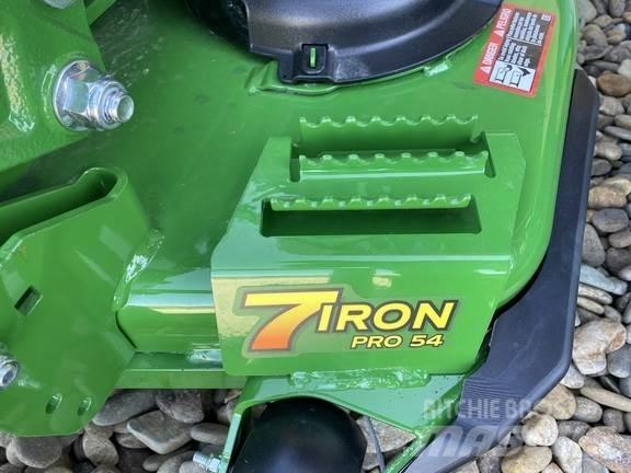 John Deere Z920M Kosačky s nulovým polomerom otáčania