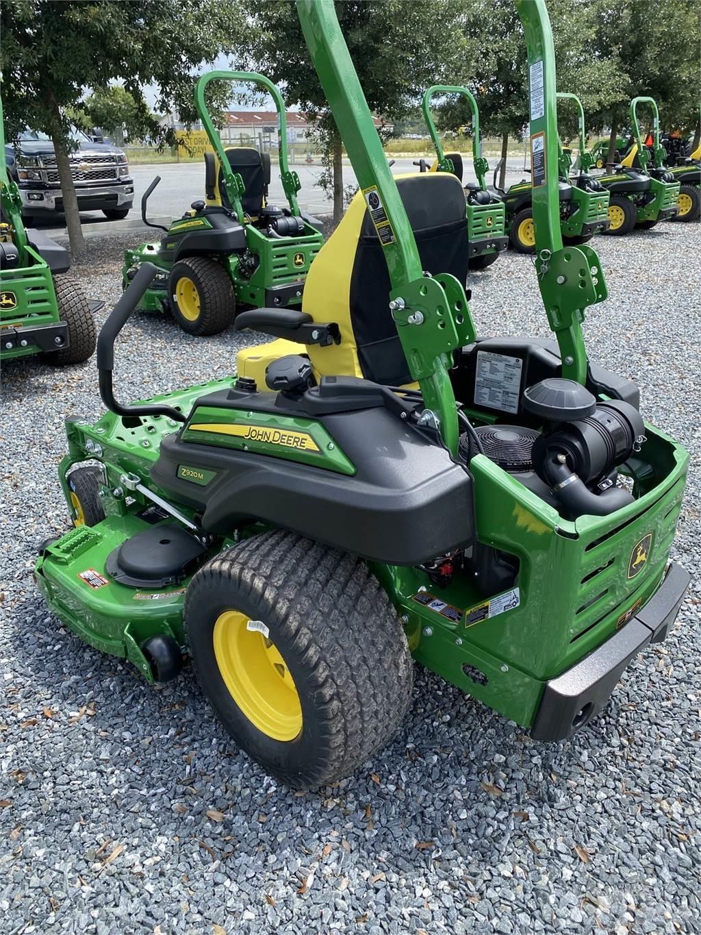 John Deere Z920M Kosačky s nulovým polomerom otáčania