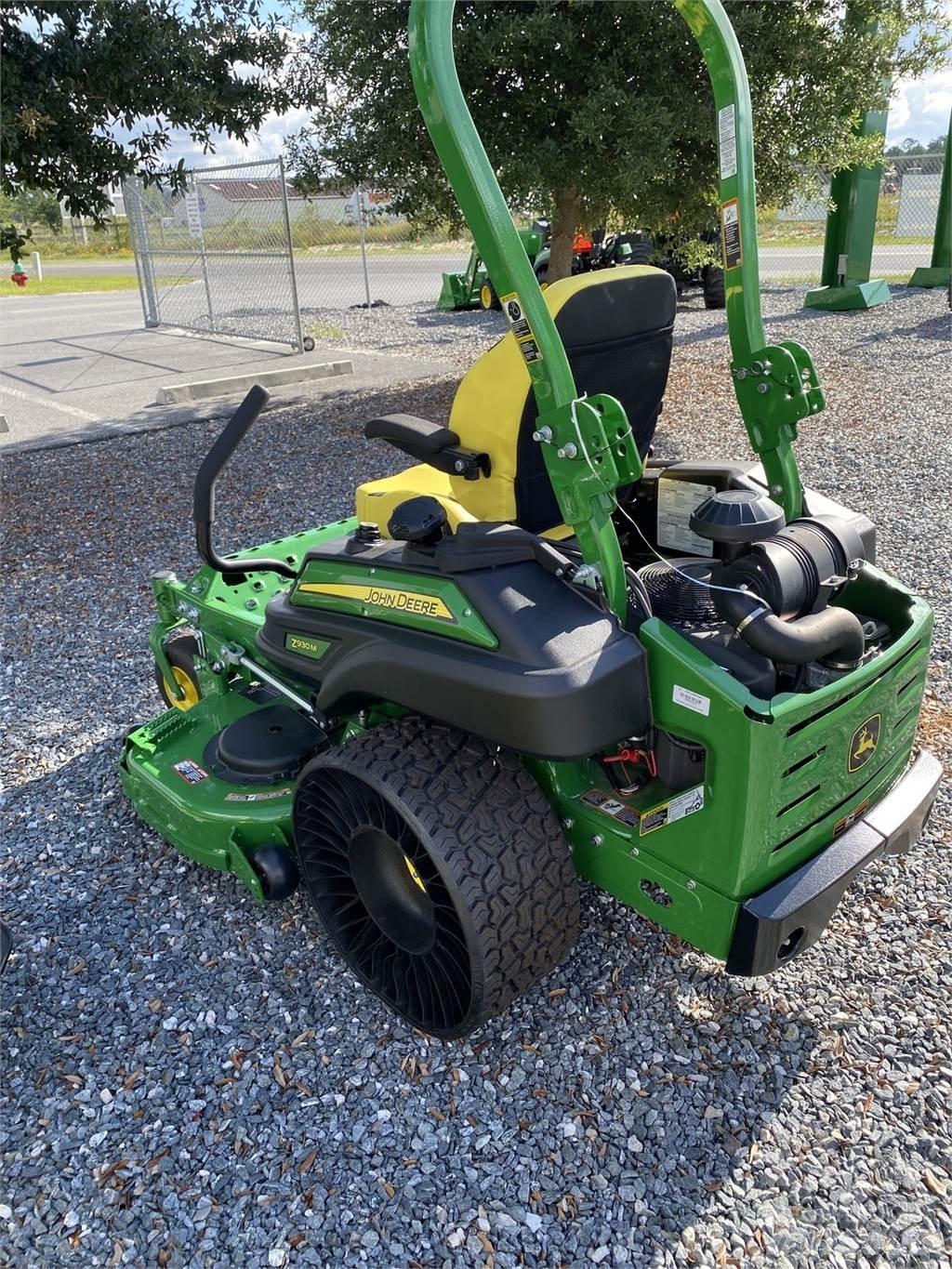 John Deere Z930M Kosačky s nulovým polomerom otáčania