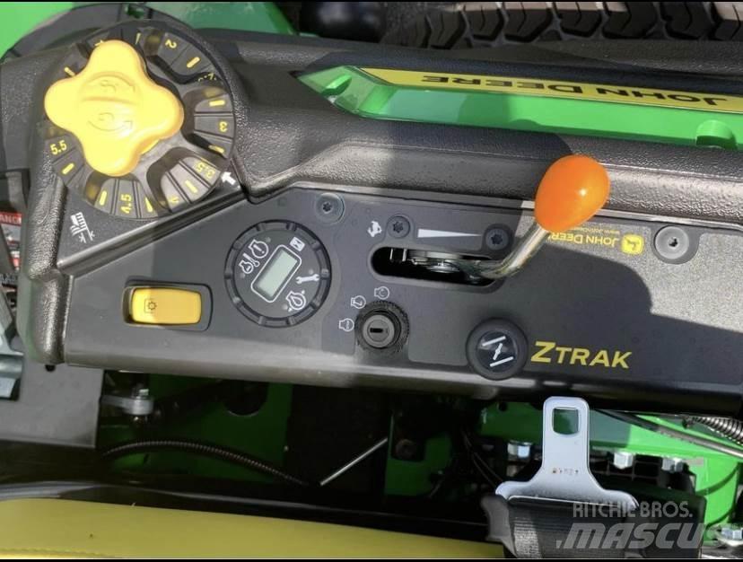 John Deere Z930M Kosačky s nulovým polomerom otáčania