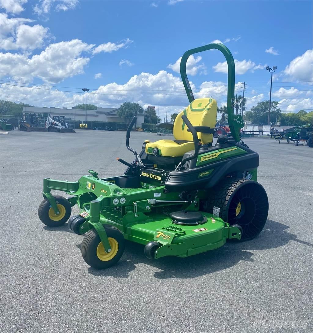 John Deere Z950M Kosačky s nulovým polomerom otáčania