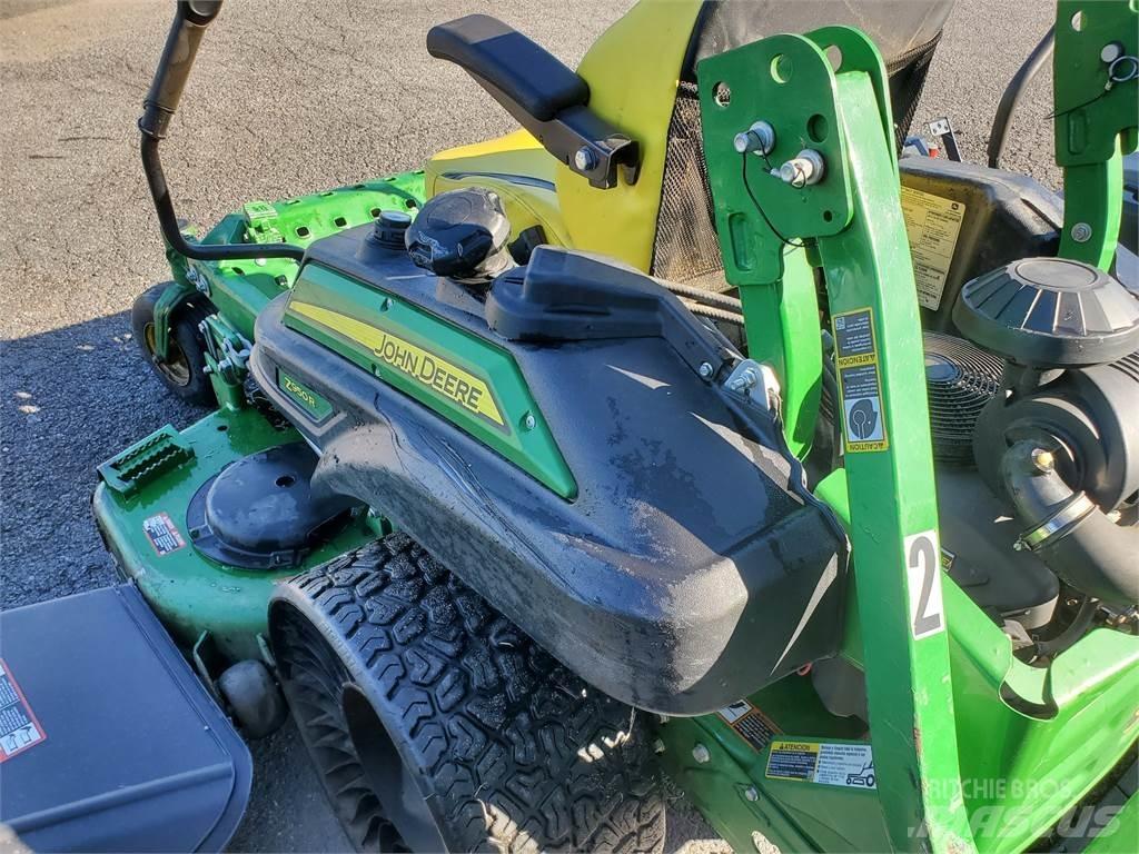 John Deere Z950R Kosačky s nulovým polomerom otáčania