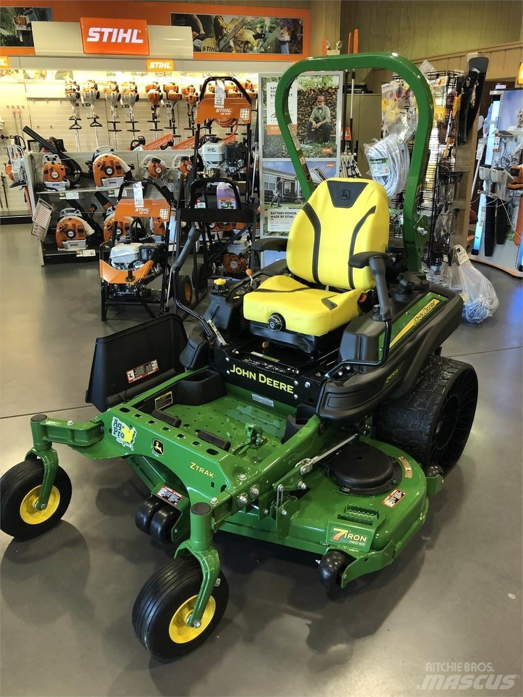 John Deere Z970R Kosačky s nulovým polomerom otáčania