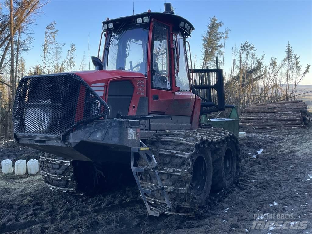 Komatsu 875 Lesné traktory
