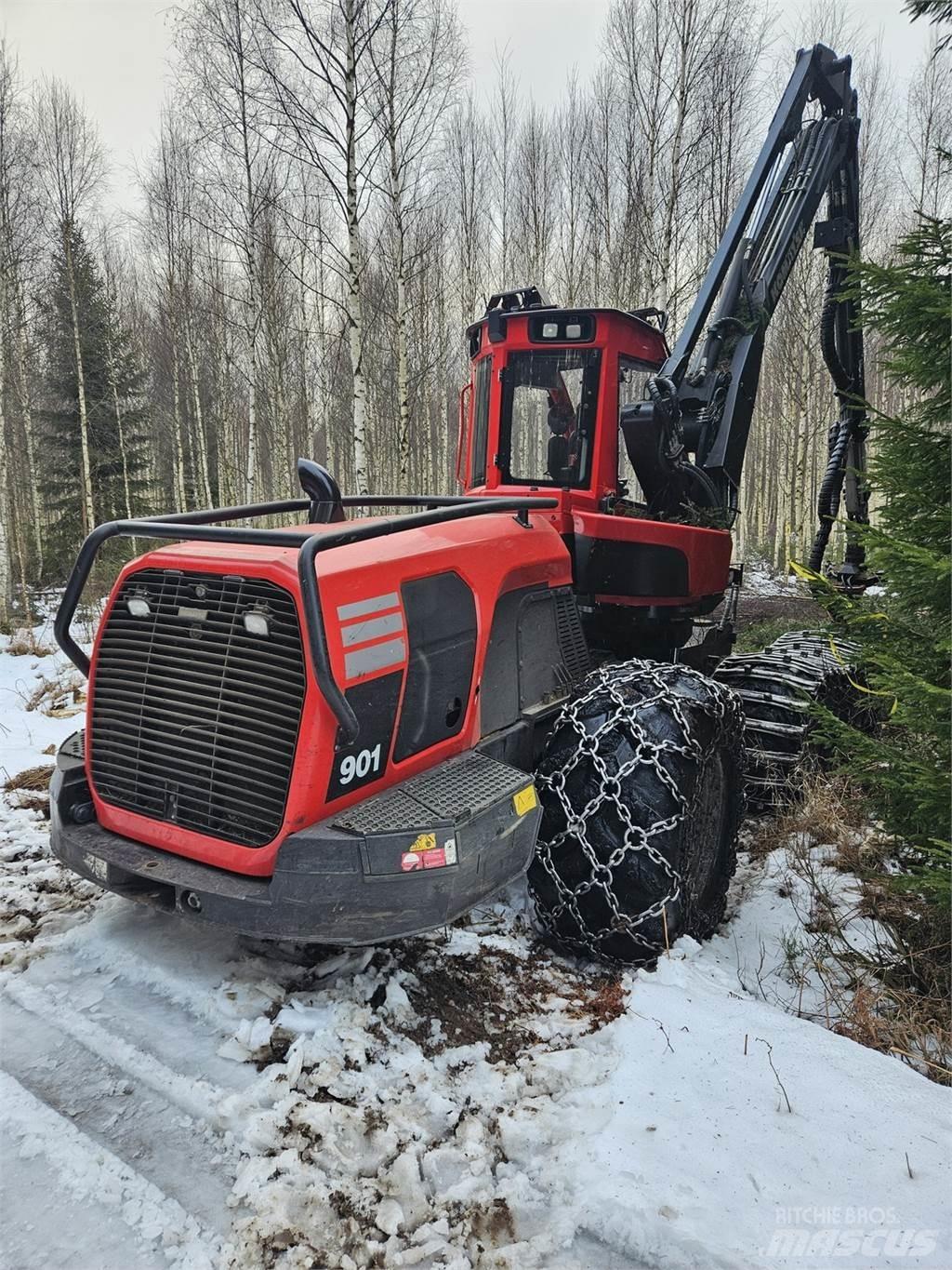 Komatsu 901 Harvestory