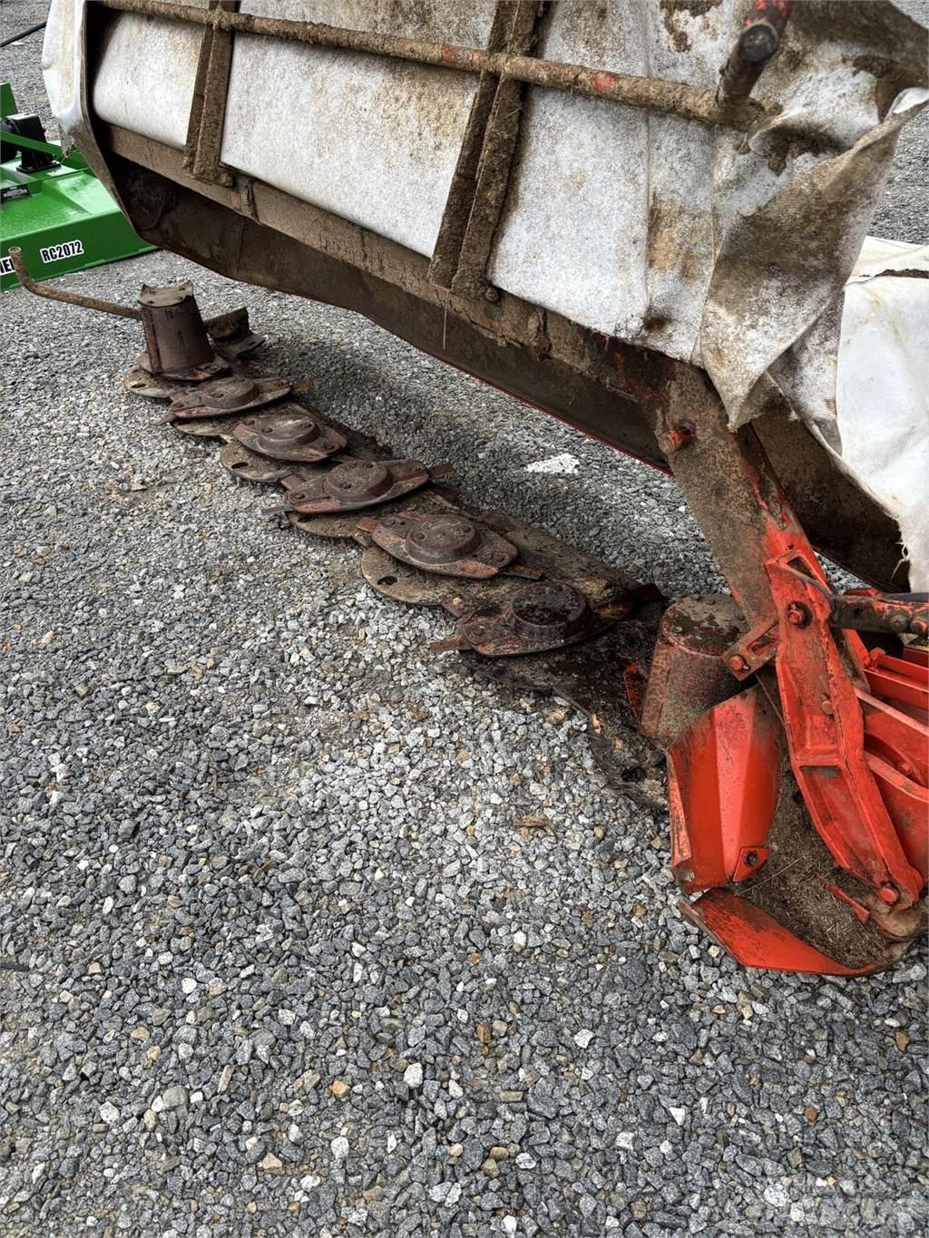 Kuhn GMD700 Žacie stroje