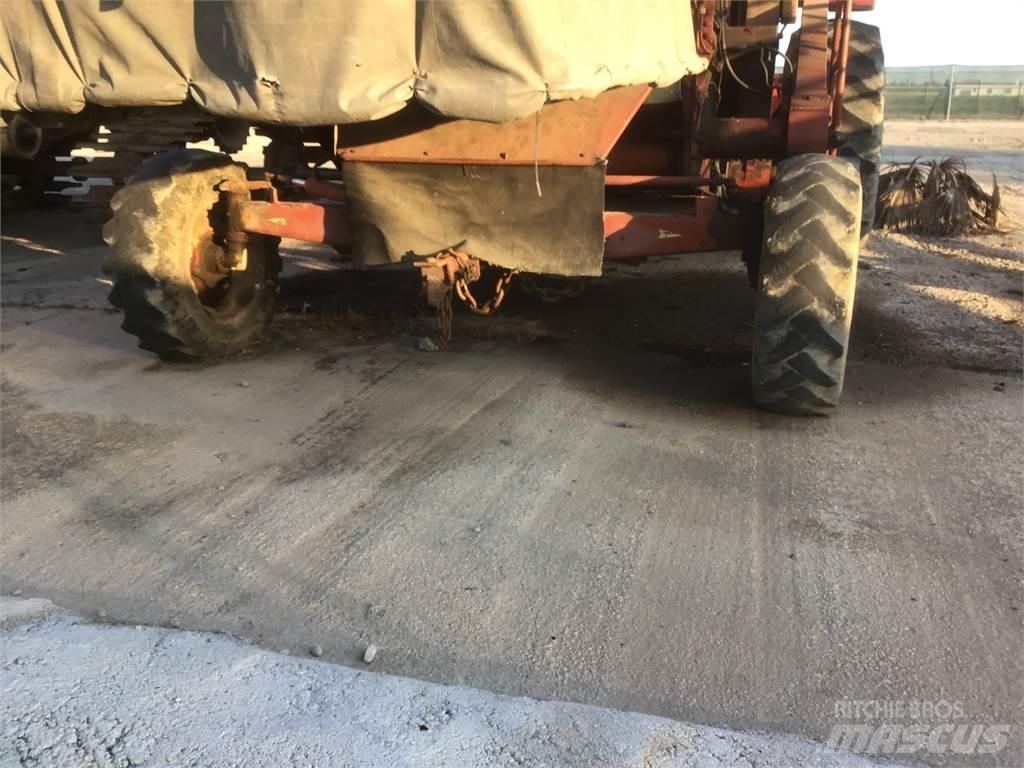 Laverda 3700R Kombinované zberacie stroje
