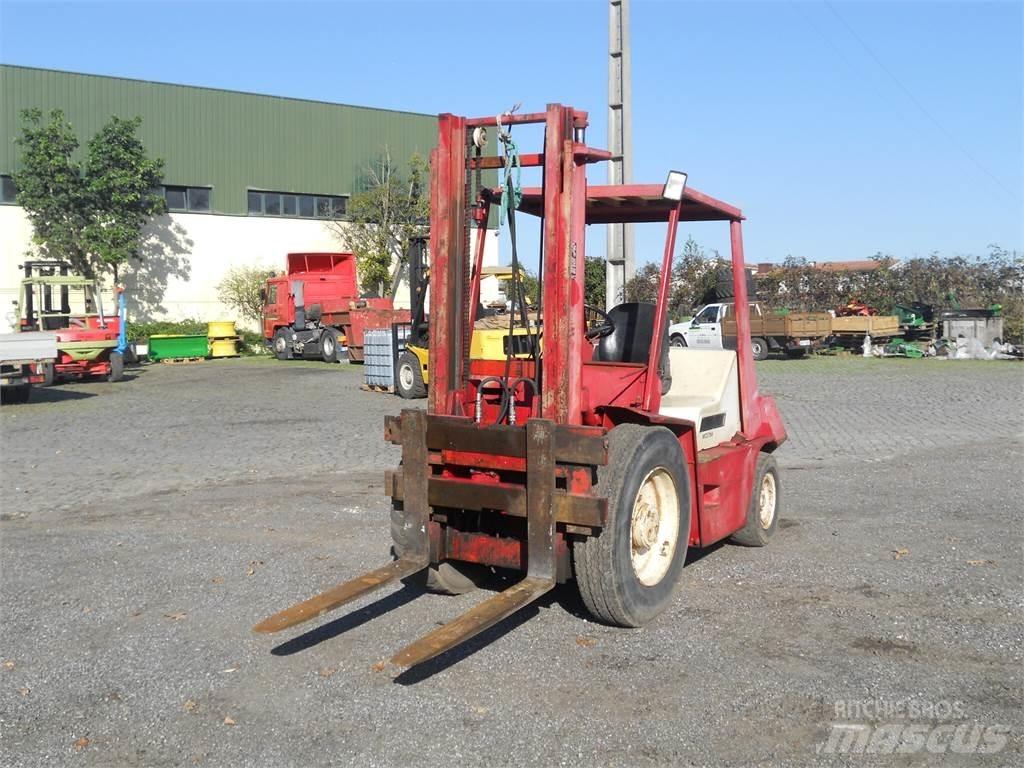 Manitou MCE25H Iné