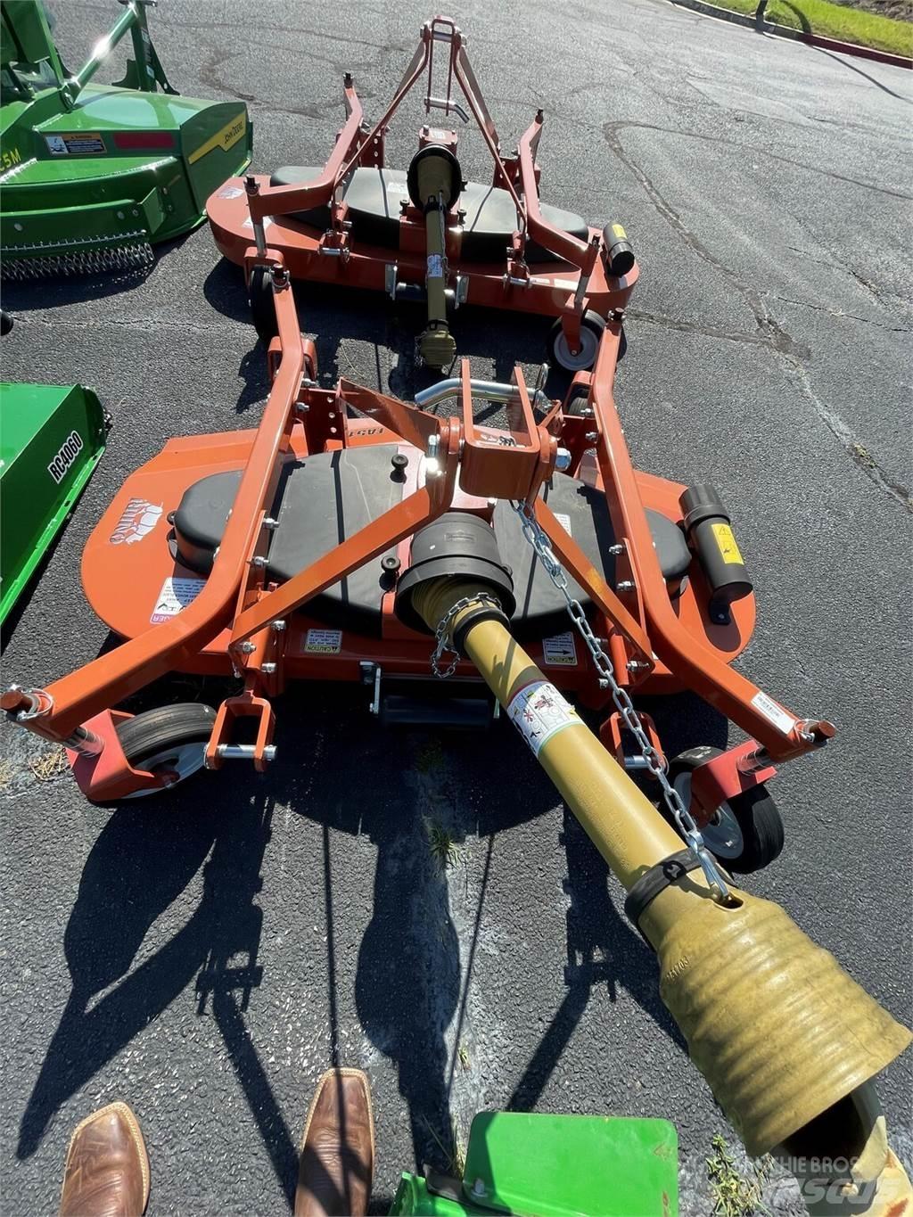 Rhino FA513 Samochodné kosačky