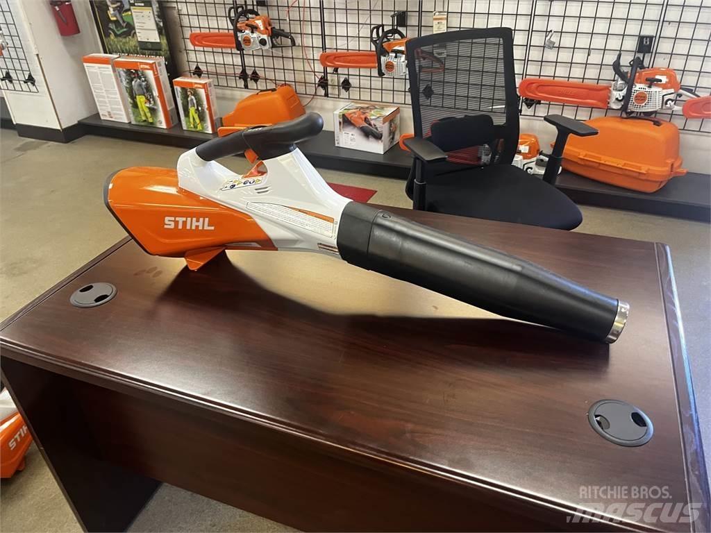 Stihl BGA200 Golfové vozíky