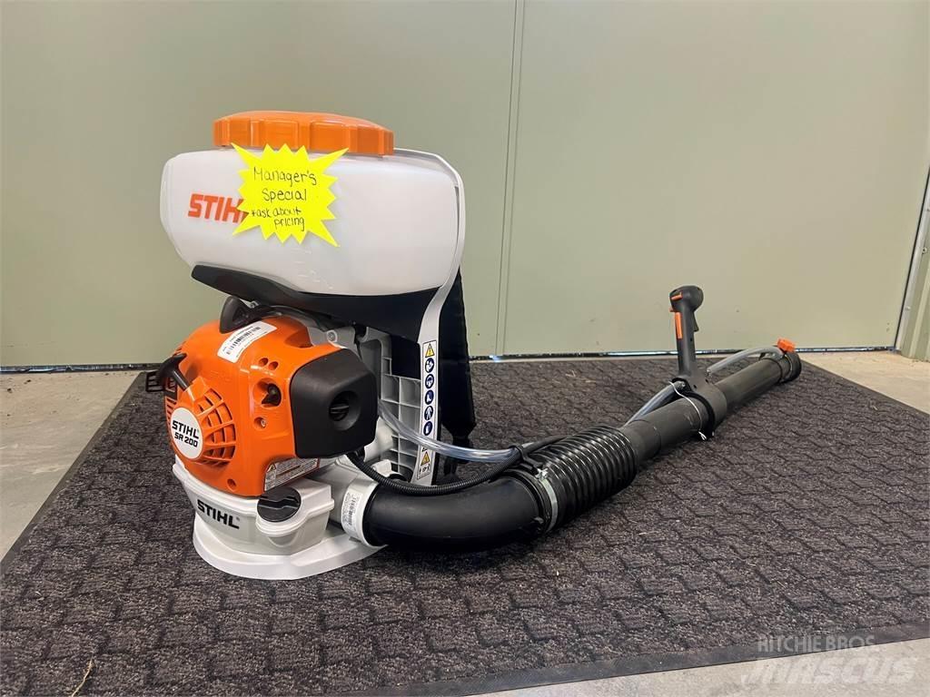 Stihl SR200 Golfové vozíky