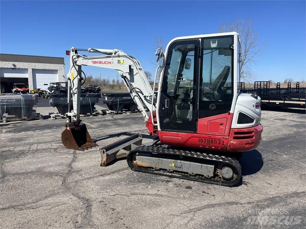 Takeuchi TB240C Mini rýpadlá < 7t