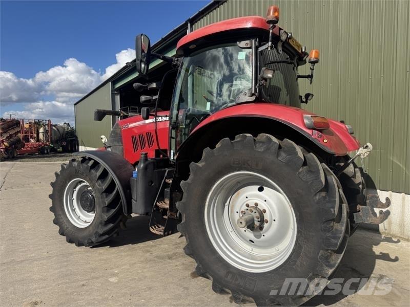 CASE Puma 145 Traktory