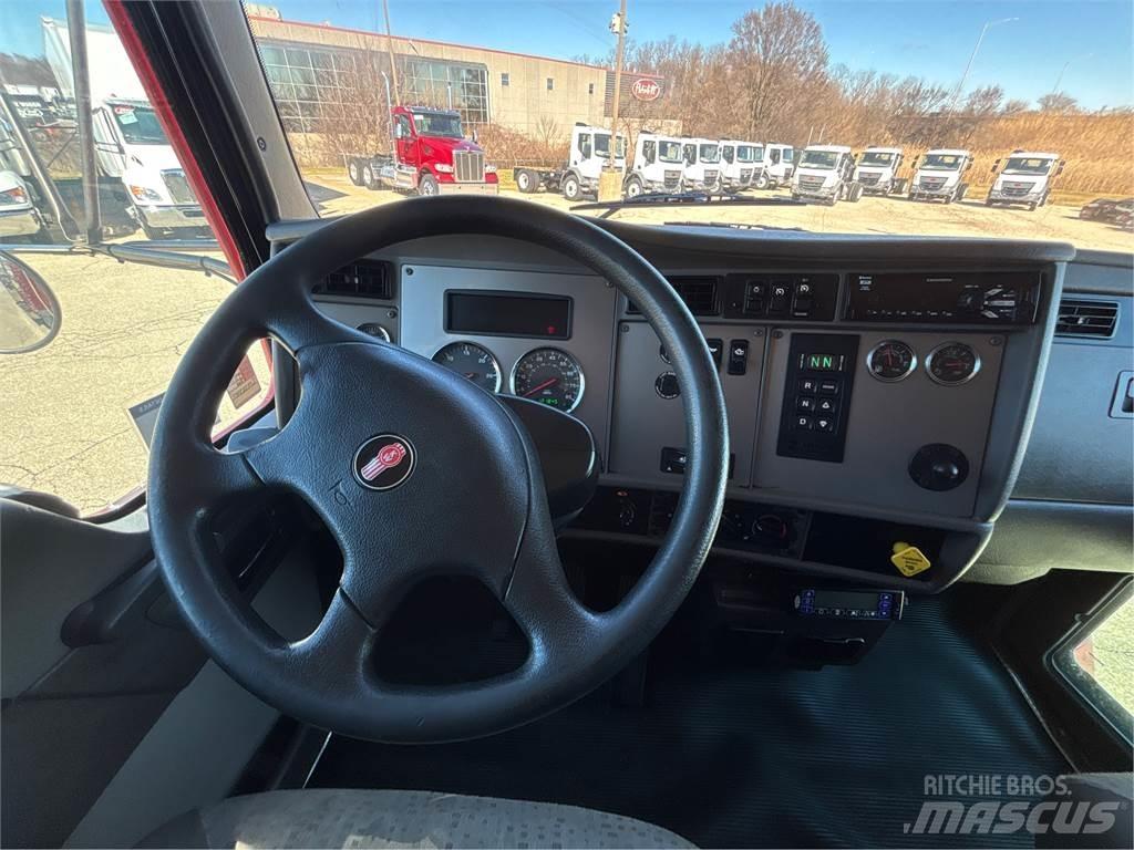 Kenworth T370 Skriňová nadstavba