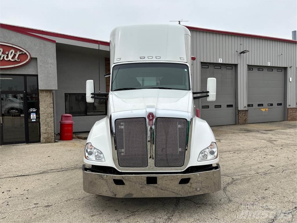Kenworth T680 Ťahače