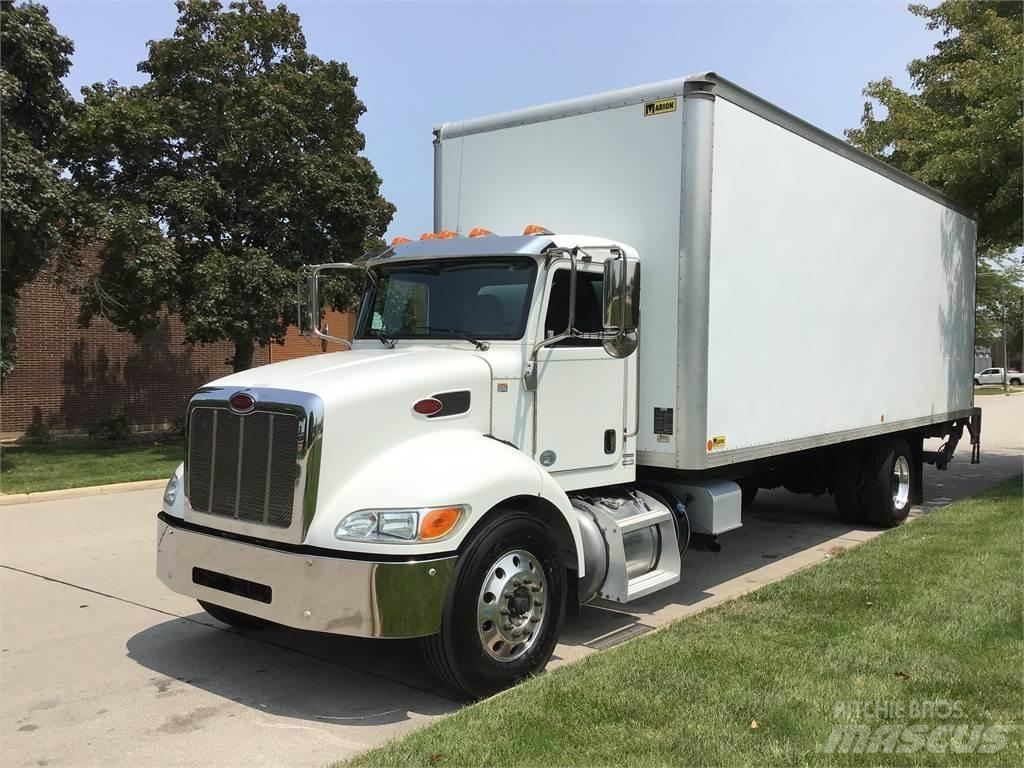 Peterbilt 337 Skriňová nadstavba