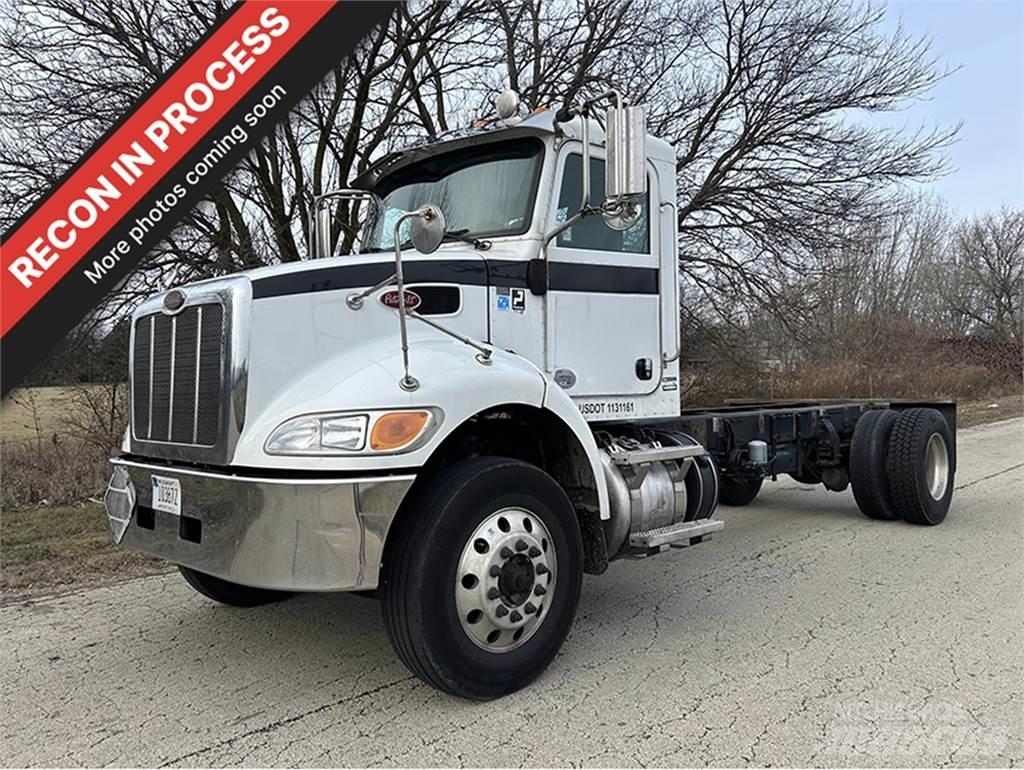 Peterbilt 337 Nákladné vozidlá bez nadstavby