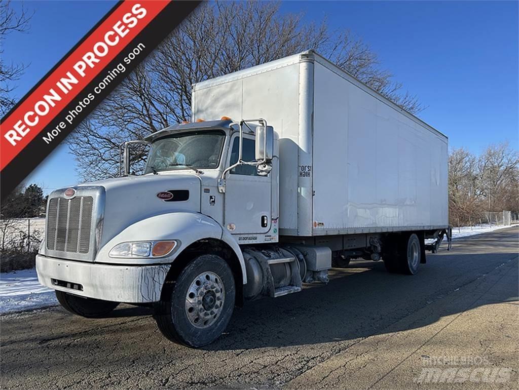 Peterbilt 337 Skriňová nadstavba