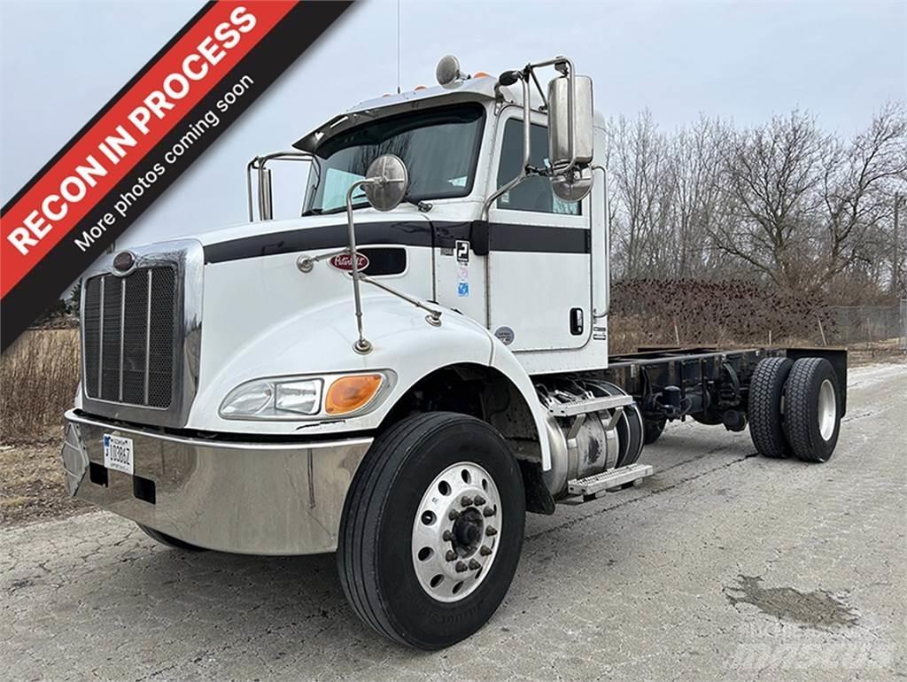 Peterbilt 337 Nákladné vozidlá bez nadstavby