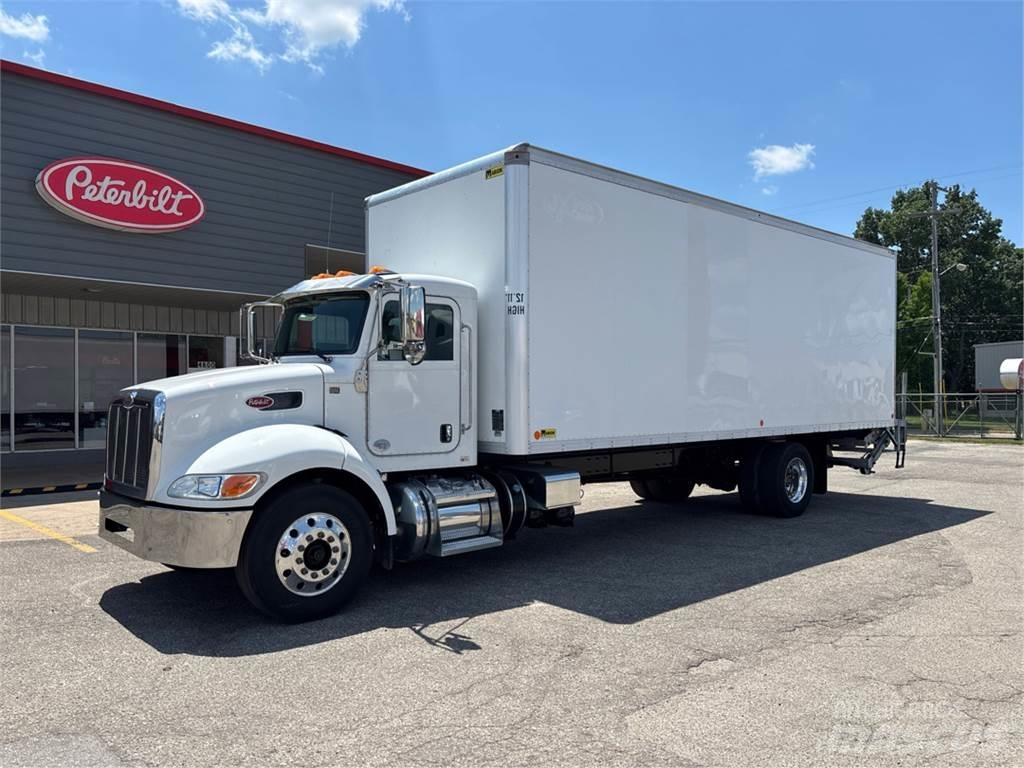 Peterbilt 337 Skriňová nadstavba