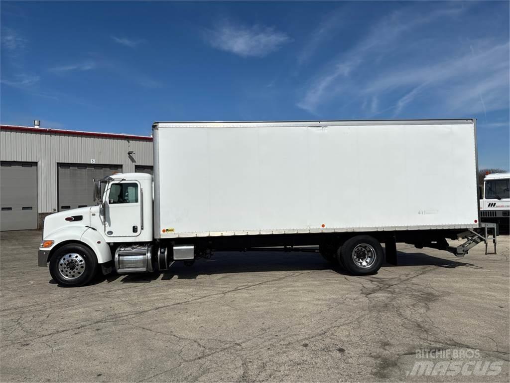 Peterbilt 337 Skriňová nadstavba