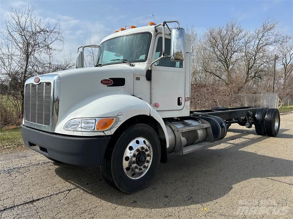 Peterbilt 337 Nákladné vozidlá bez nadstavby